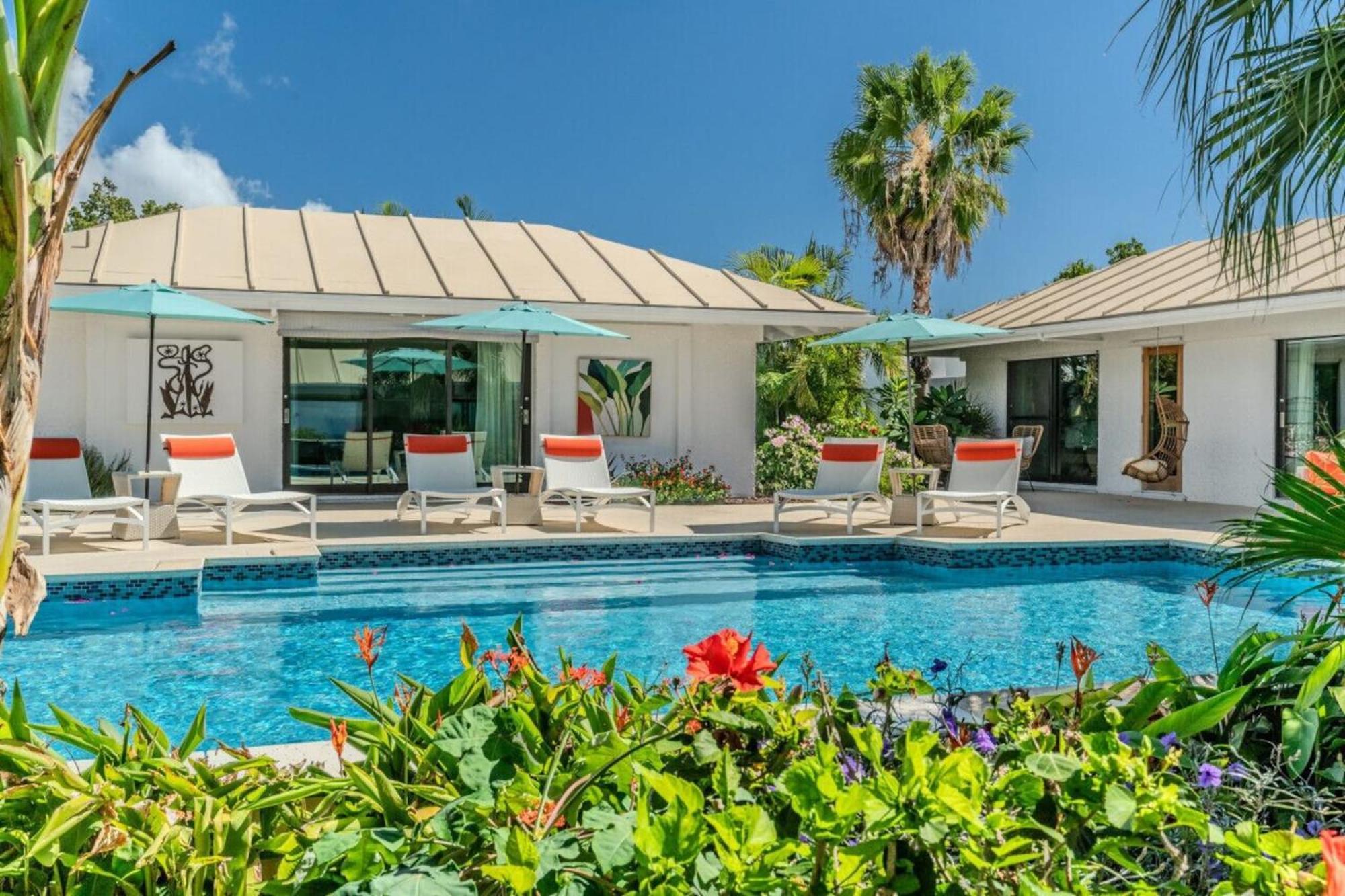 Royal Villa With A Huge Swimming Pool Cowell Battery Exterior foto